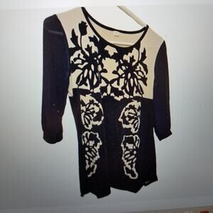 Women's Career Casual Shirt Size XXXL White & Navy Print Classic 3/4 Sheer Slvs